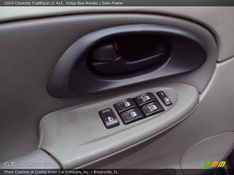 Indigo Blue Metallic / Dark Pewter 2004 Chevrolet TrailBlazer LS 4x4