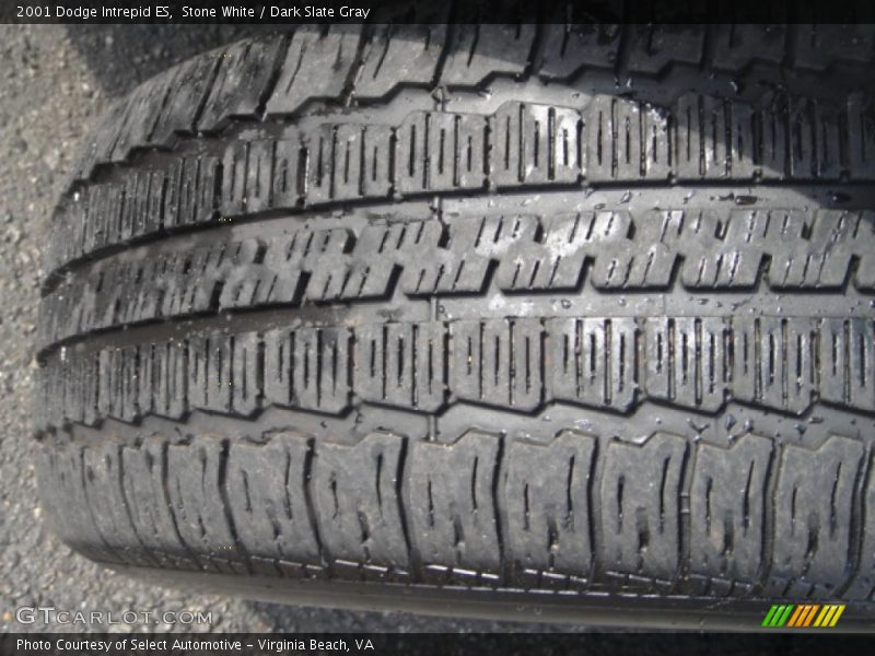 Stone White / Dark Slate Gray 2001 Dodge Intrepid ES