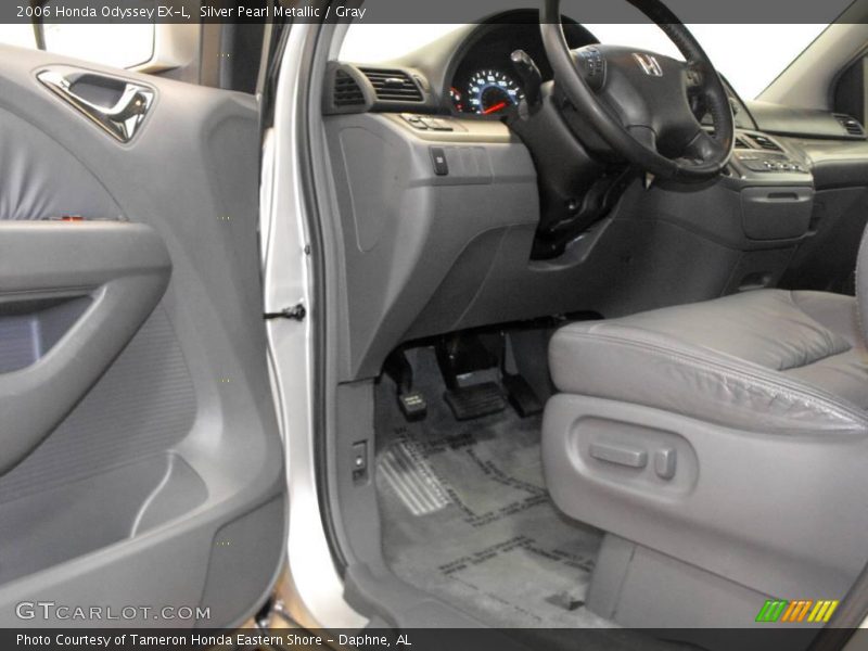 Silver Pearl Metallic / Gray 2006 Honda Odyssey EX-L
