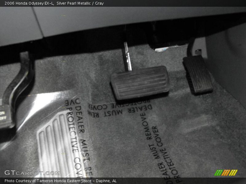 Silver Pearl Metallic / Gray 2006 Honda Odyssey EX-L