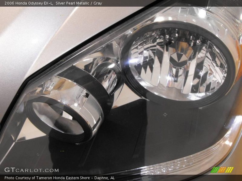 Silver Pearl Metallic / Gray 2006 Honda Odyssey EX-L