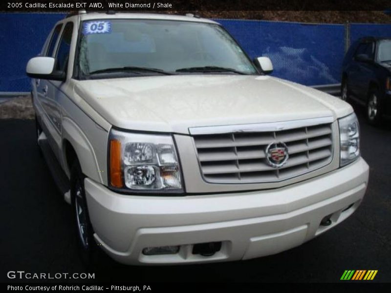 White Diamond / Shale 2005 Cadillac Escalade EXT AWD