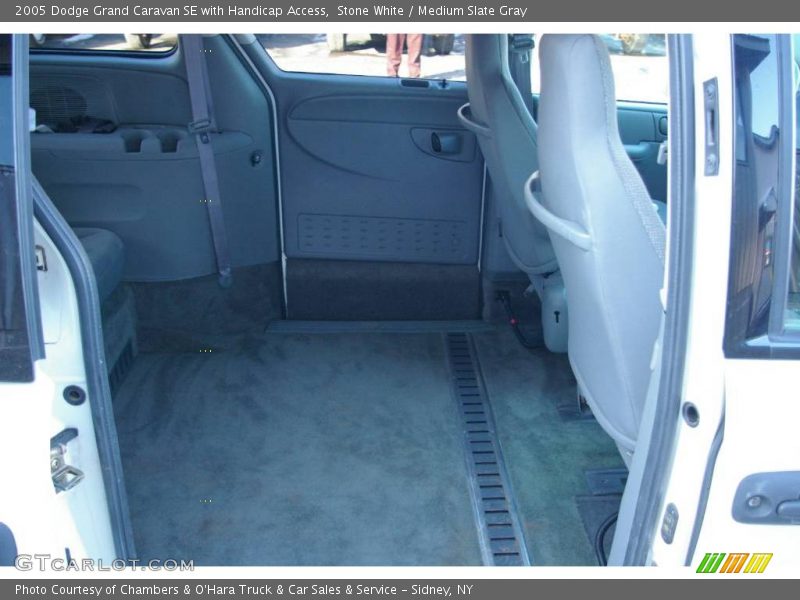 Stone White / Medium Slate Gray 2005 Dodge Grand Caravan SE with Handicap Access