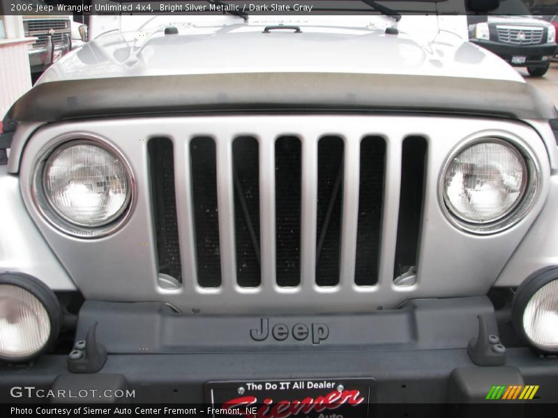 Bright Silver Metallic / Dark Slate Gray 2006 Jeep Wrangler Unlimited 4x4