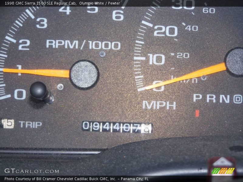 Olympic White / Pewter 1998 GMC Sierra 1500 SLE Regular Cab