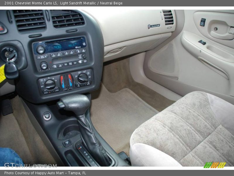 Light Sandrift Metallic / Neutral Beige 2001 Chevrolet Monte Carlo LS