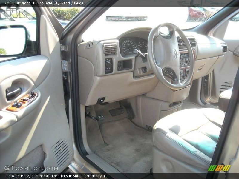 Sand / Beige 2001 Oldsmobile Silhouette GL