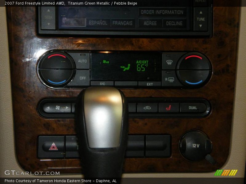 Titanium Green Metallic / Pebble Beige 2007 Ford Freestyle Limited AWD