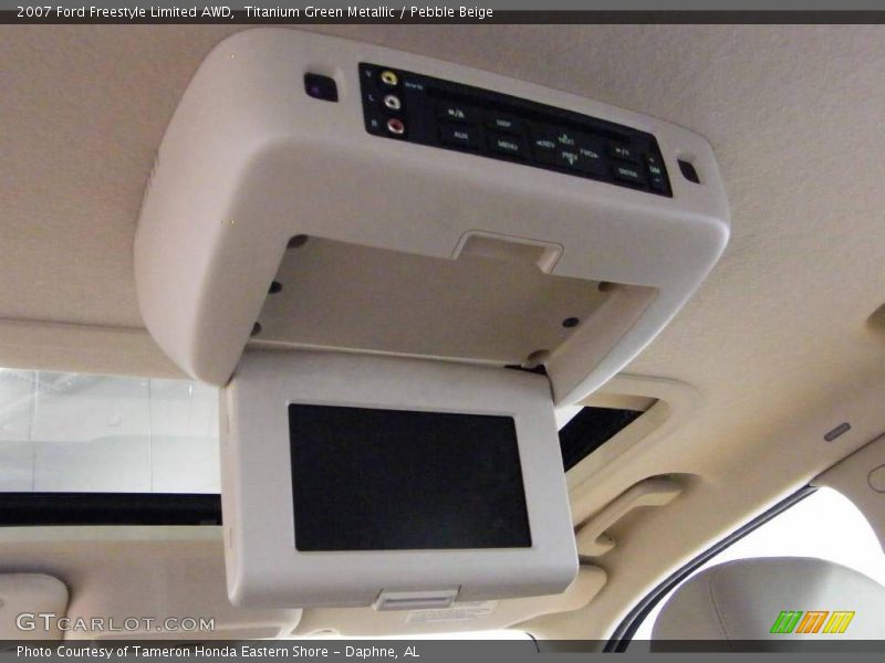 Titanium Green Metallic / Pebble Beige 2007 Ford Freestyle Limited AWD
