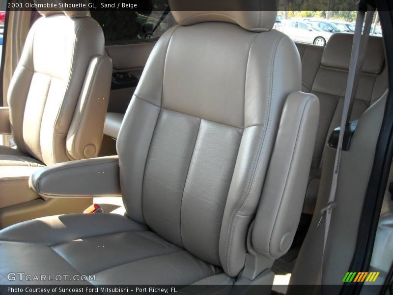 Sand / Beige 2001 Oldsmobile Silhouette GL