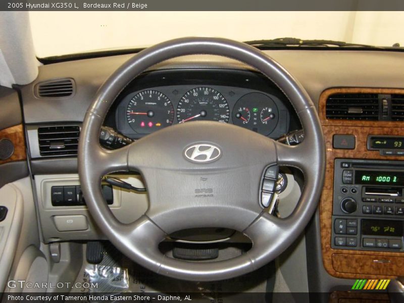 Bordeaux Red / Beige 2005 Hyundai XG350 L