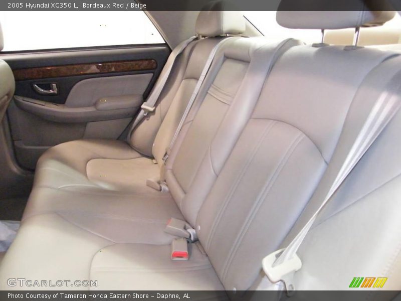 Bordeaux Red / Beige 2005 Hyundai XG350 L