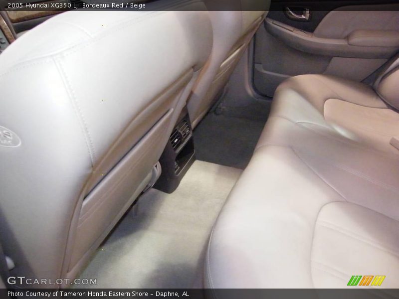 Bordeaux Red / Beige 2005 Hyundai XG350 L