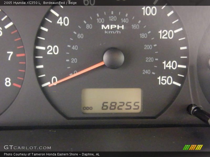 Bordeaux Red / Beige 2005 Hyundai XG350 L