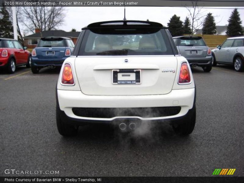 Pepper White / Gravity Tuscan Beige Leather 2010 Mini Cooper S Hardtop