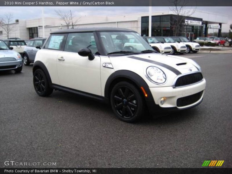 Pepper White / Grey/Carbon Black 2010 Mini Cooper S Hardtop