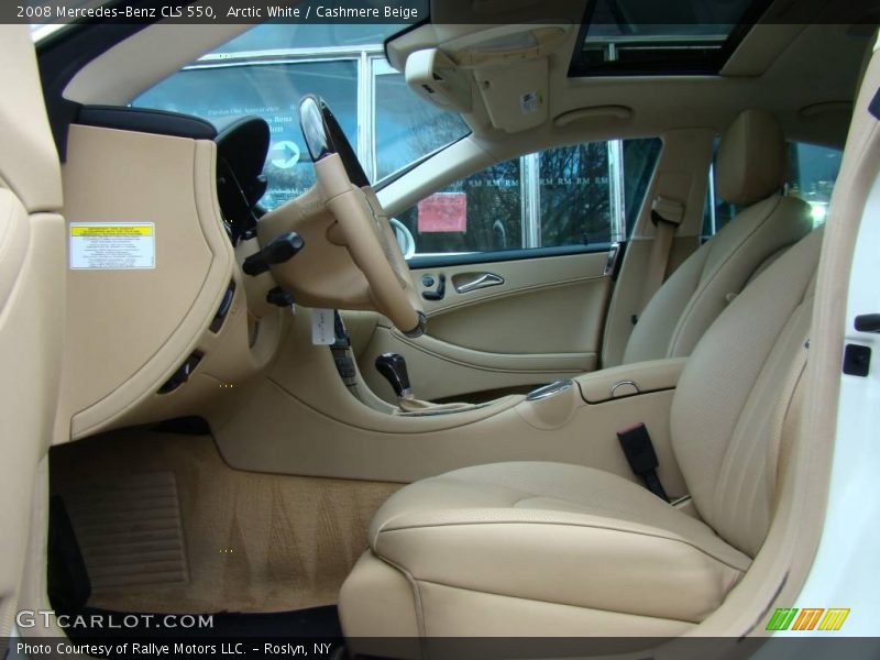 Arctic White / Cashmere Beige 2008 Mercedes-Benz CLS 550