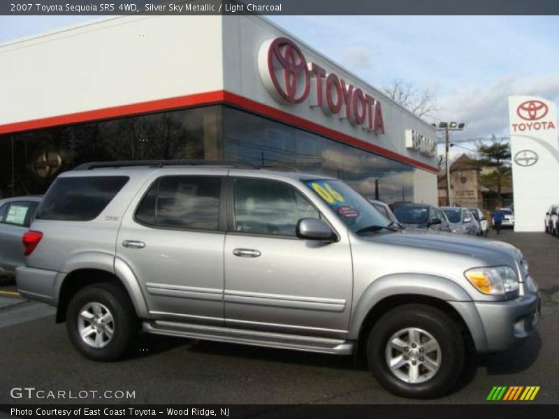 Silver Sky Metallic / Light Charcoal 2007 Toyota Sequoia SR5 4WD