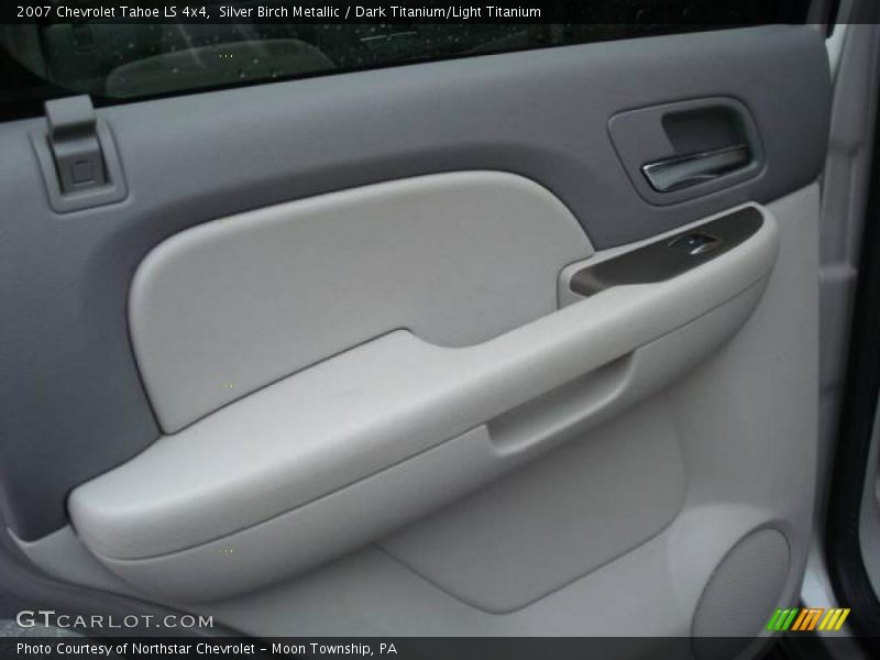 Silver Birch Metallic / Dark Titanium/Light Titanium 2007 Chevrolet Tahoe LS 4x4