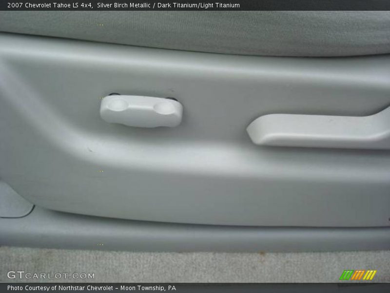 Silver Birch Metallic / Dark Titanium/Light Titanium 2007 Chevrolet Tahoe LS 4x4