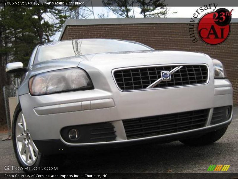 Silver Metallic / Off Black 2006 Volvo S40 T5