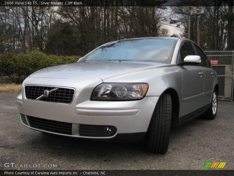 Silver Metallic / Off Black 2006 Volvo S40 T5