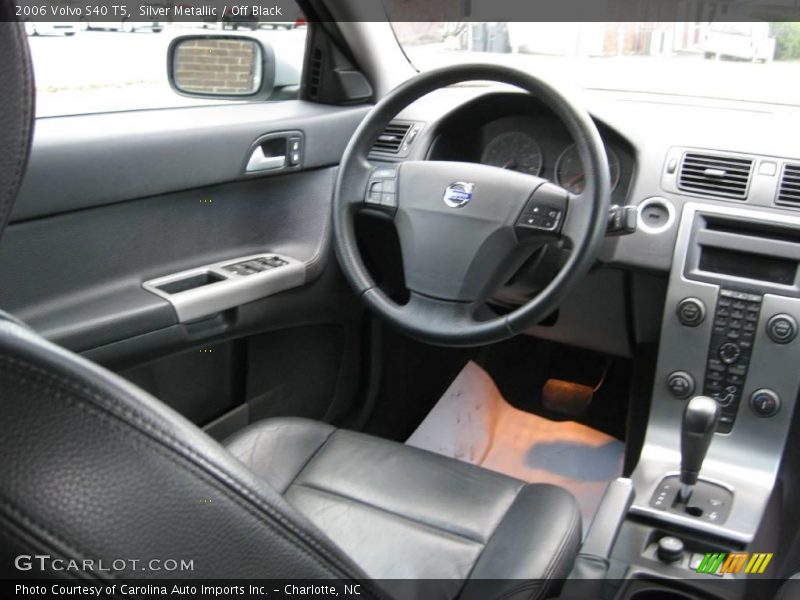 Silver Metallic / Off Black 2006 Volvo S40 T5