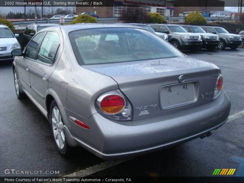 Sterling Mist Metallic / Black 2002 Nissan Maxima GLE