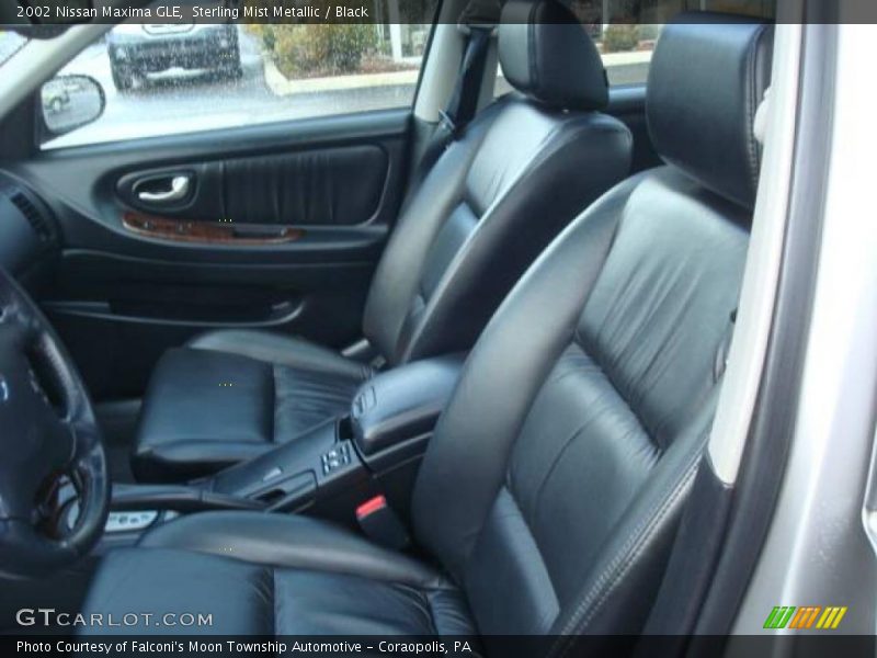 Sterling Mist Metallic / Black 2002 Nissan Maxima GLE