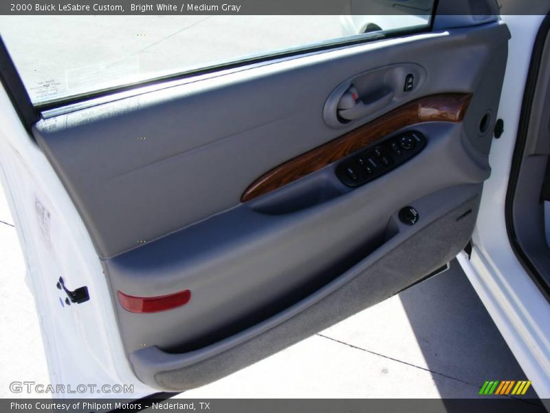 Bright White / Medium Gray 2000 Buick LeSabre Custom