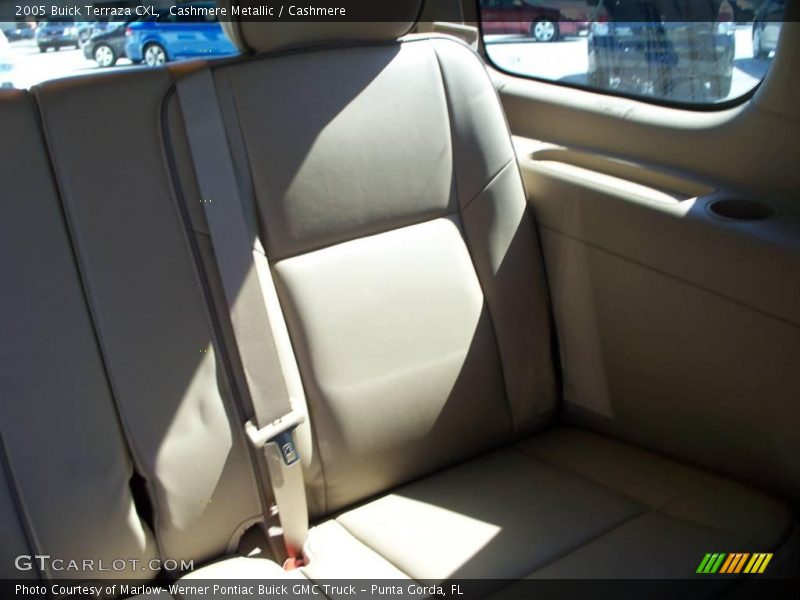 Cashmere Metallic / Cashmere 2005 Buick Terraza CXL