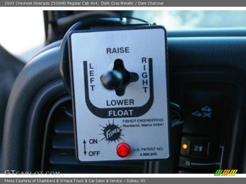 Dark Gray Metallic / Dark Charcoal 2003 Chevrolet Silverado 2500HD Regular Cab 4x4