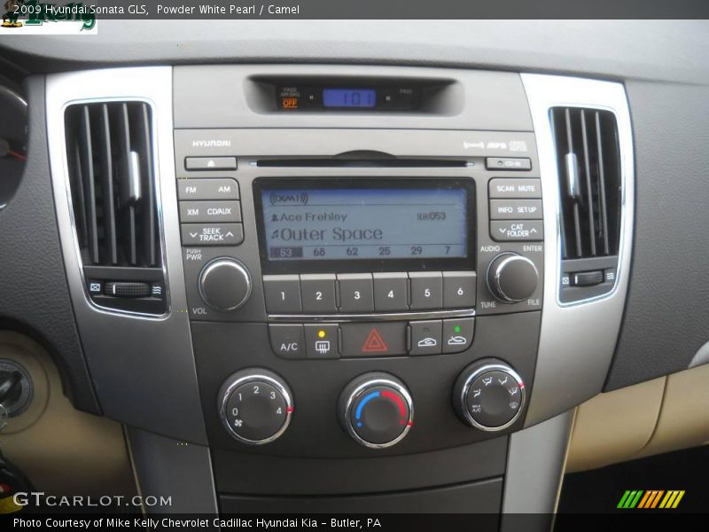 Powder White Pearl / Camel 2009 Hyundai Sonata GLS