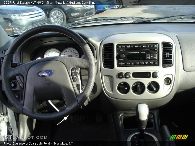 Silver Metallic / Medium/Dark Flint 2007 Ford Escape XLT 4WD