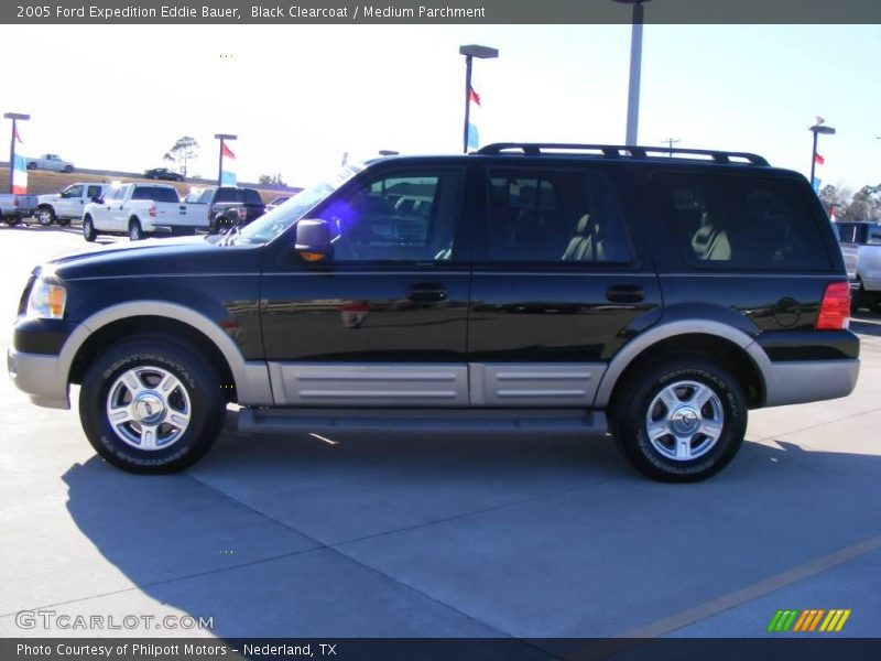 Black Clearcoat / Medium Parchment 2005 Ford Expedition Eddie Bauer