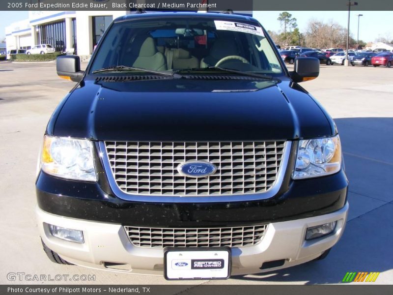 Black Clearcoat / Medium Parchment 2005 Ford Expedition Eddie Bauer