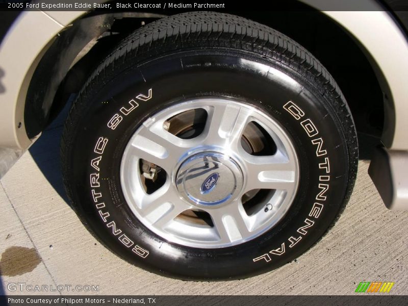 Black Clearcoat / Medium Parchment 2005 Ford Expedition Eddie Bauer