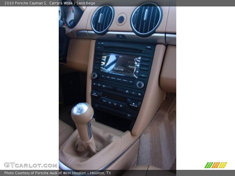 Carrara White / Sand Beige 2010 Porsche Cayman S