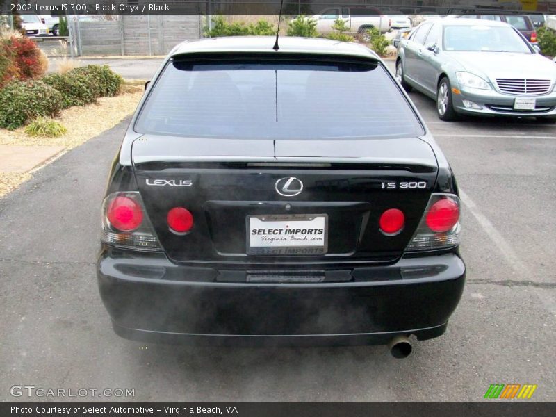 Black Onyx / Black 2002 Lexus IS 300