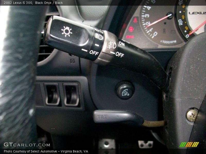 Black Onyx / Black 2002 Lexus IS 300