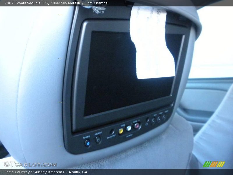 Silver Sky Metallic / Light Charcoal 2007 Toyota Sequoia SR5