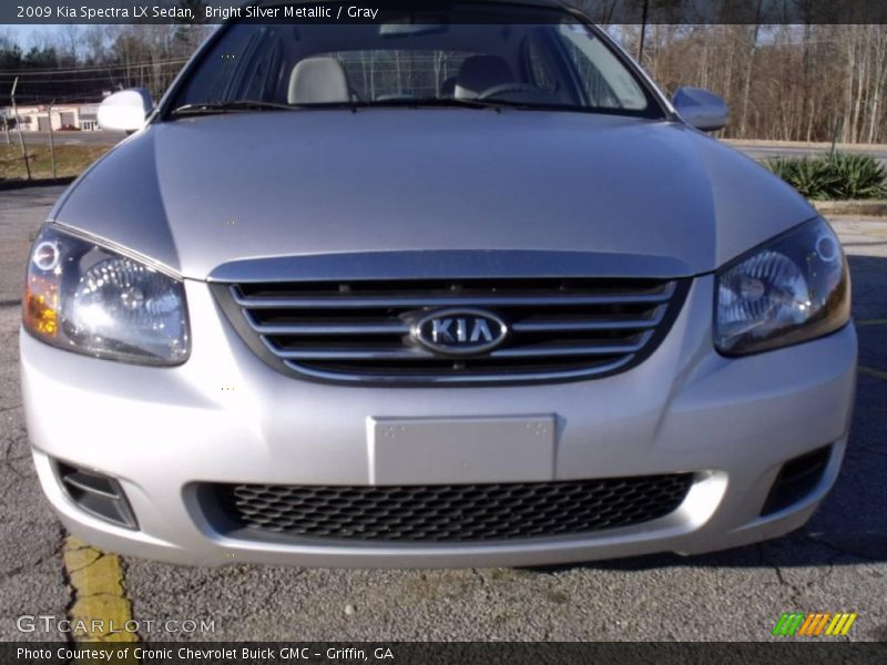 Bright Silver Metallic / Gray 2009 Kia Spectra LX Sedan