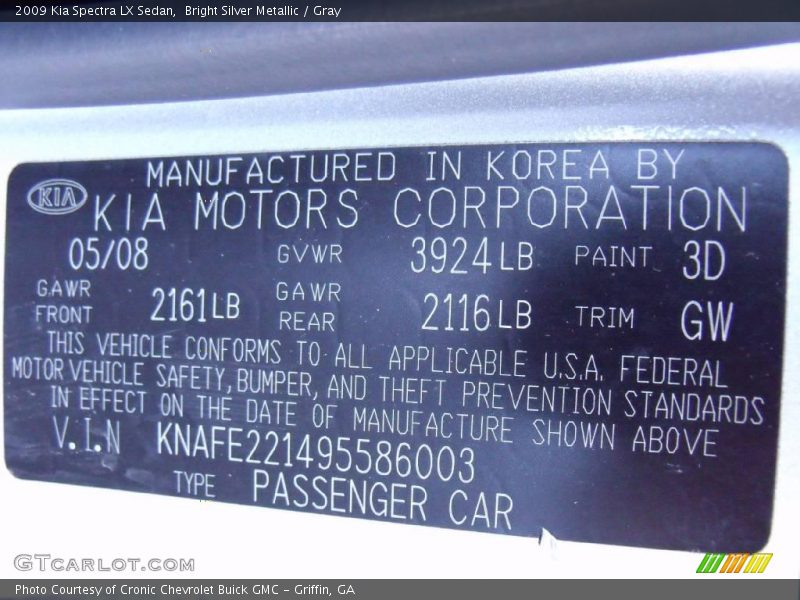 Bright Silver Metallic / Gray 2009 Kia Spectra LX Sedan