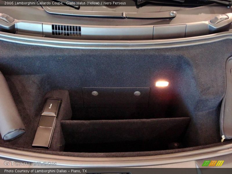 Giallo Halys (Yellow) / Nero Perseus 2006 Lamborghini Gallardo Coupe