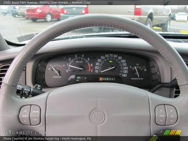 Sterling Silver Metallic / Medium Gray 2002 Buick Park Avenue