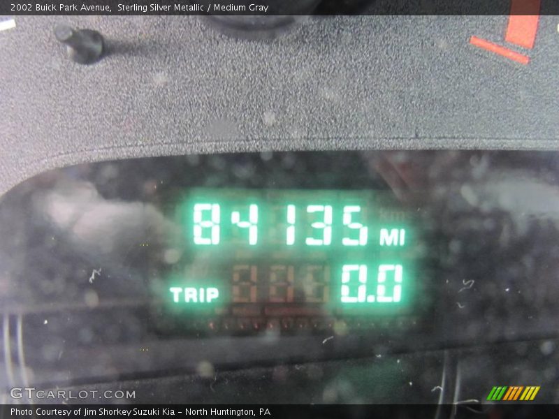 Sterling Silver Metallic / Medium Gray 2002 Buick Park Avenue