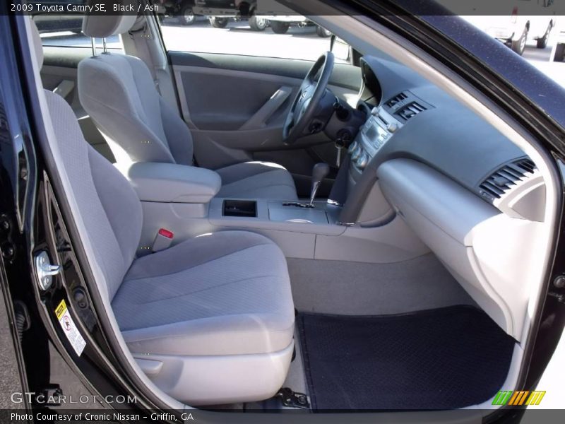 Black / Ash 2009 Toyota Camry SE