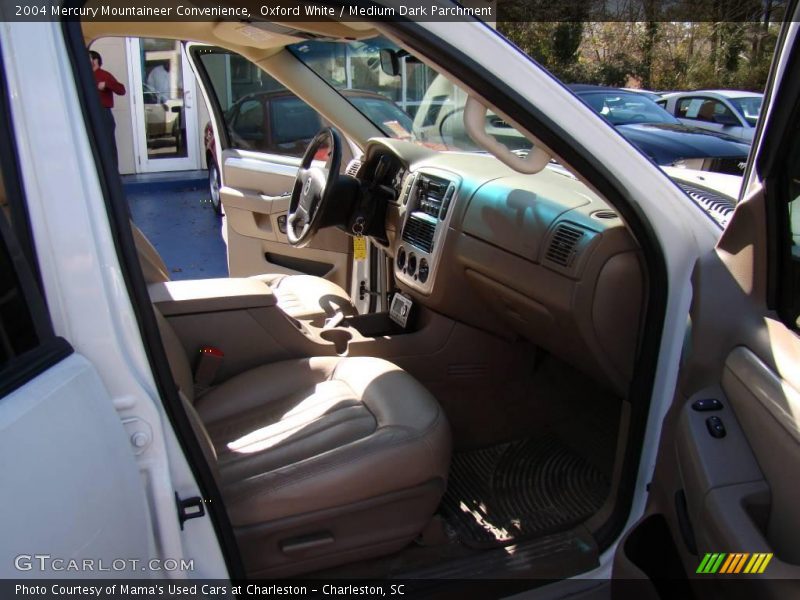 Oxford White / Medium Dark Parchment 2004 Mercury Mountaineer Convenience