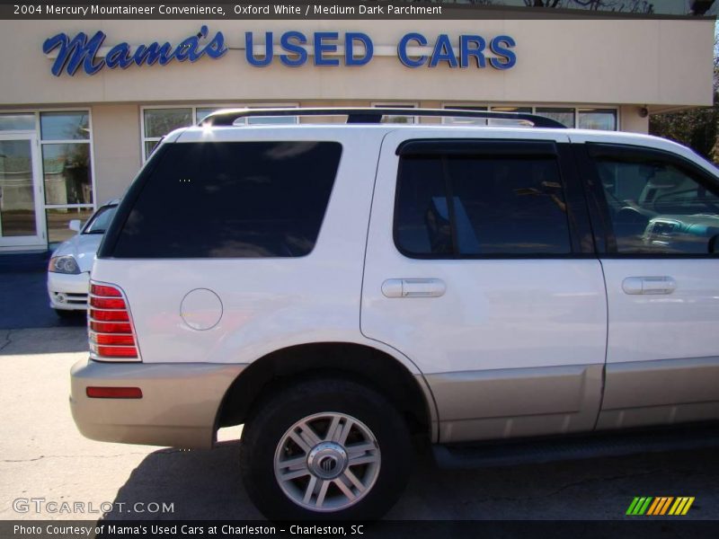 Oxford White / Medium Dark Parchment 2004 Mercury Mountaineer Convenience