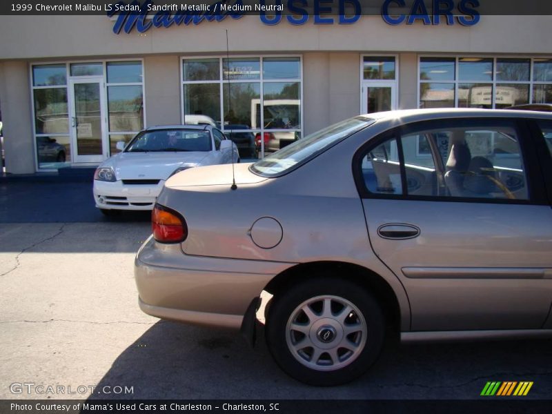 Sandrift Metallic / Medium Neutral 1999 Chevrolet Malibu LS Sedan